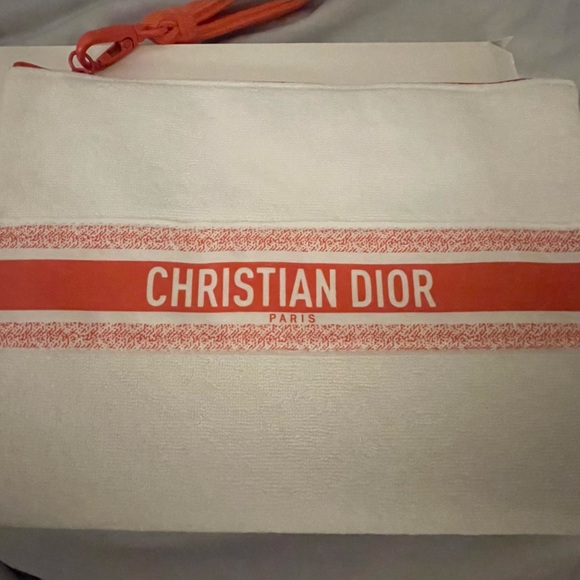 Dior clutch - Picture 3 of 4
